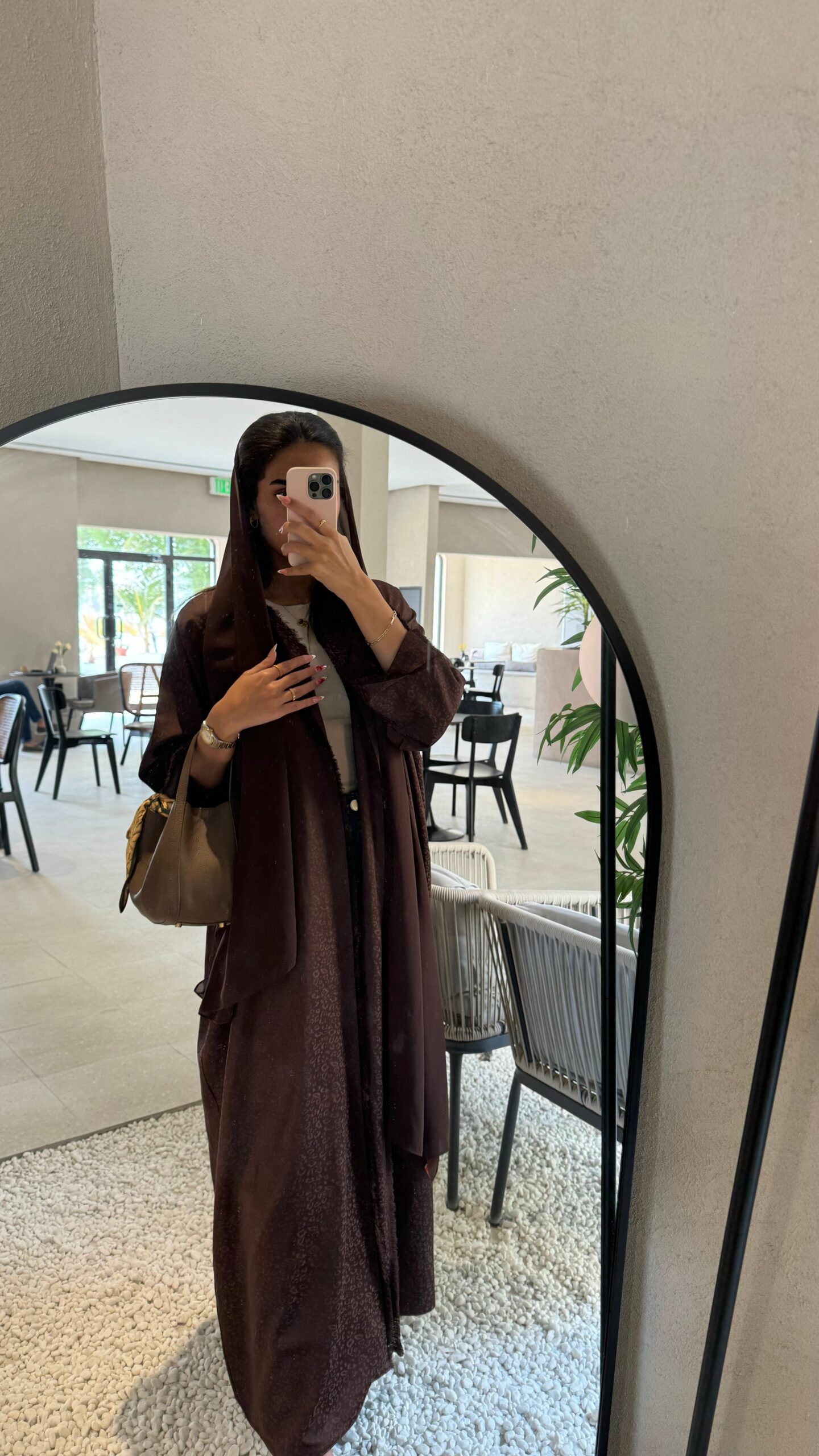 Brown tiger - Image 4